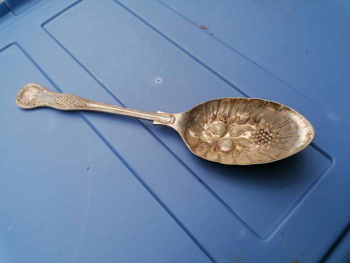 EPNS Sheffield England Serving Berry Spoon