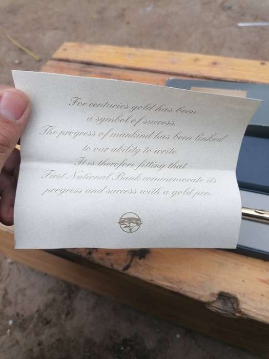 "gold" Parker pen