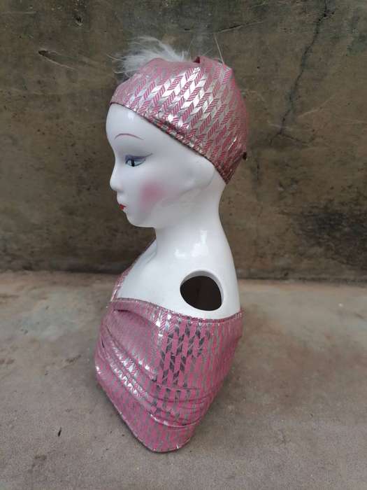 Vintage porcelain bust