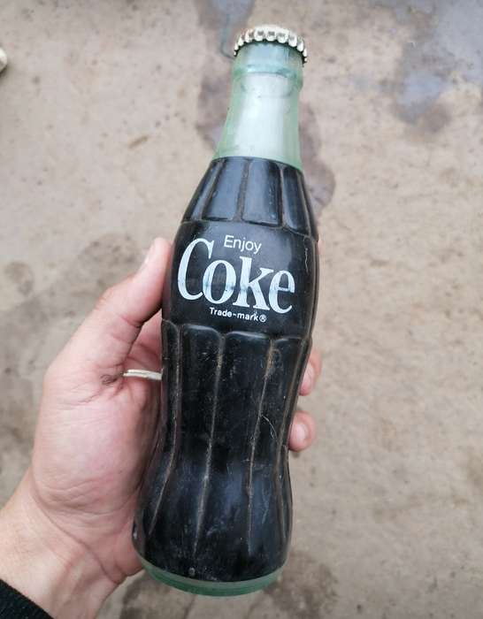 Vintage Coca Cola radio. Untested sold as found