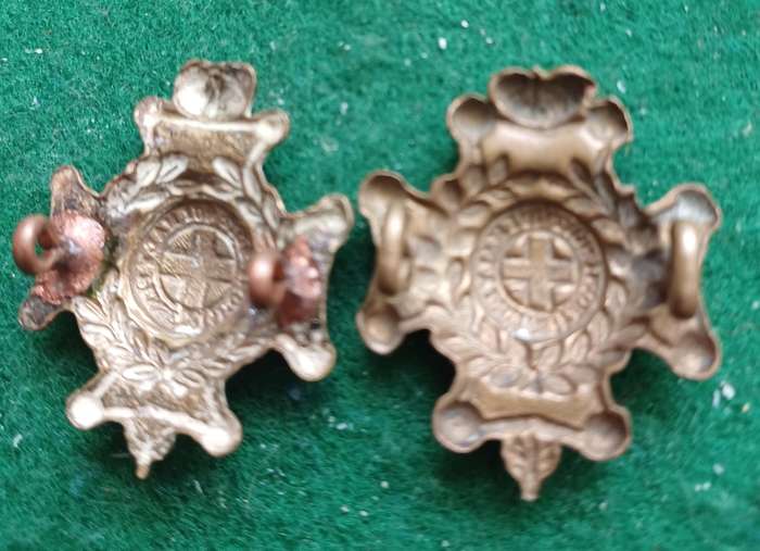 British Army, Royal Sussex Regt brass collars pair