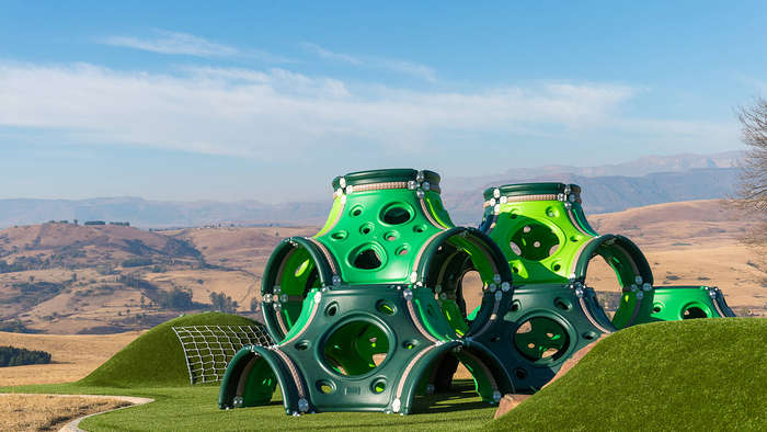 Midweek @ Caley Lodge, Cathkin Park, Drakensberg from  22 - 26 June 2026(4 Nights)2 Bedroom/sleeps 6