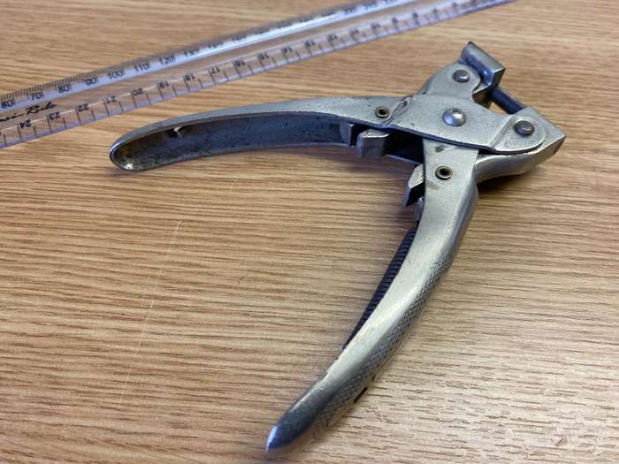 Watchmakers tool