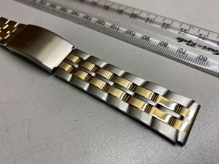 18mm stainless steel bracelet #40