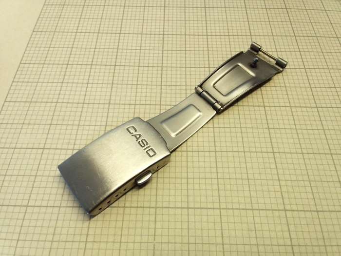 CASIO -  bracelet clasp