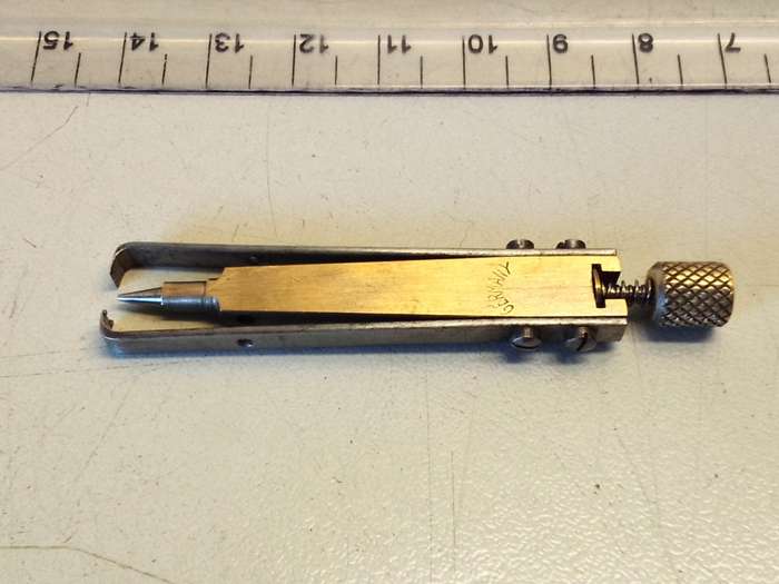 Vintage/antique watch hand remover