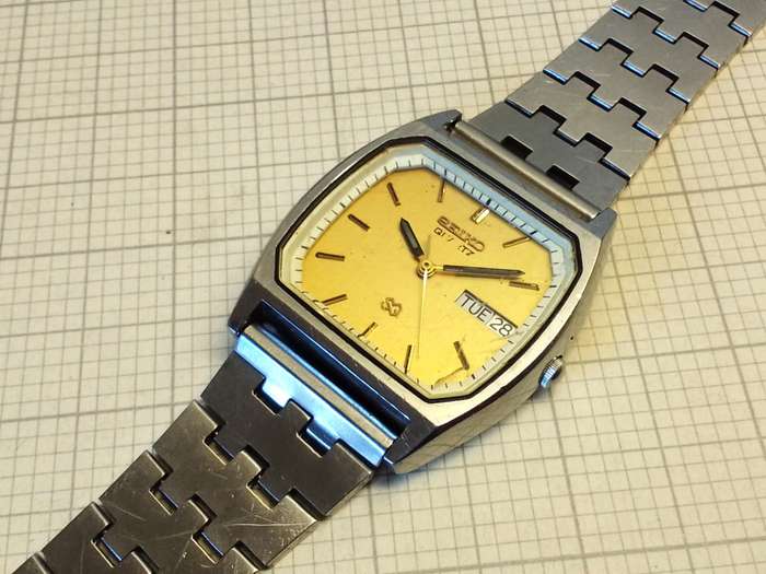 SEIKO SQ 8123  - parts/repair