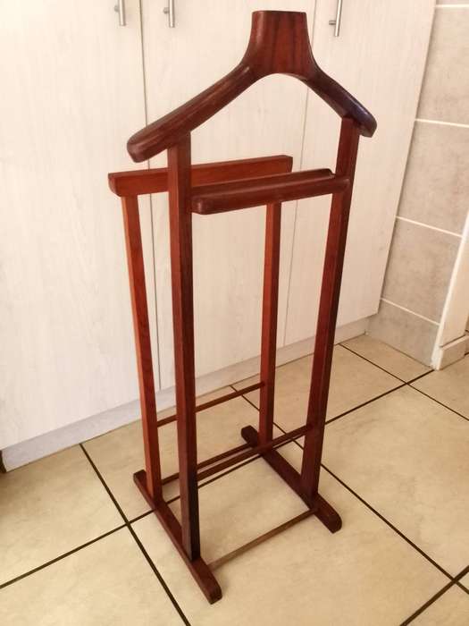 Vintage/antique dumb valet/suit stand