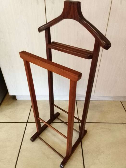 Vintage/antique dumb valet/suit stand