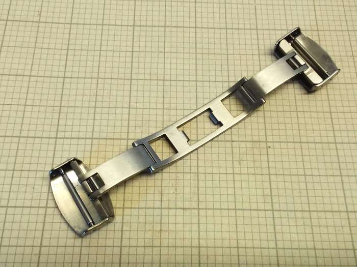 SEIKO -  butterfly clasp