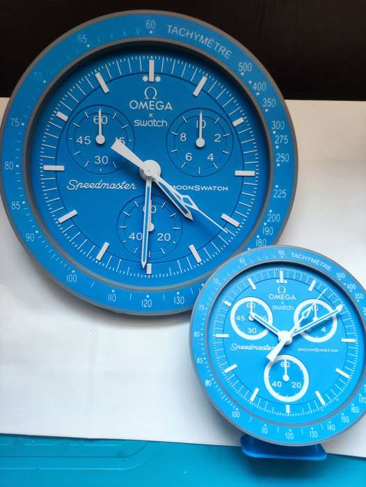 Omega x MoonSwatch inspired desk clock - Blue