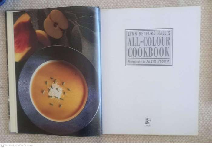 Lynn Bedford Hall's All-colour Cookbook