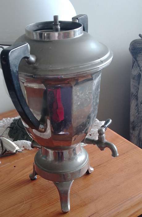 A VINTAGE ELECTRIC  SOLCAR COFFEE PERCOLATOR