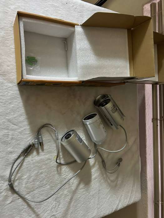 CCTV camera lot untested