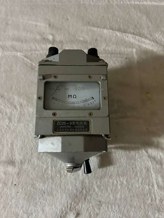 1000M 1000V Megger Meter Insulation Tester Resistance Meter