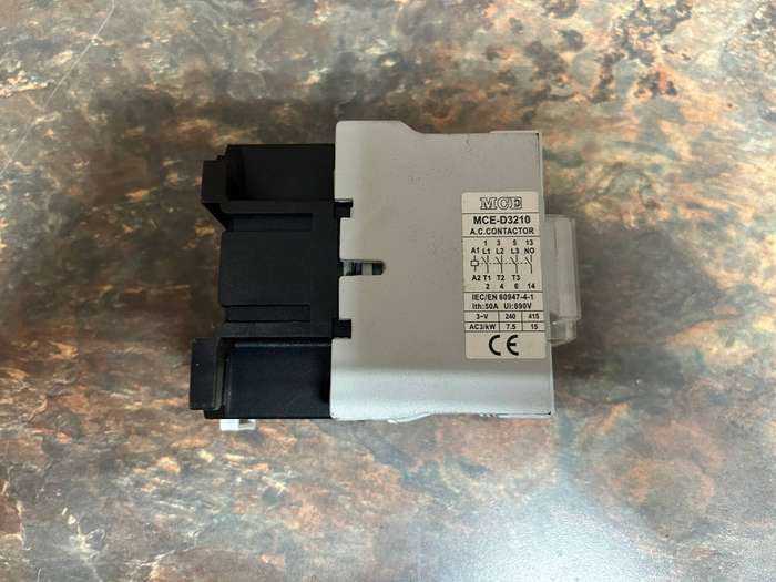 AC contactors N/O 32A 220V