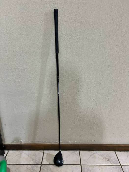 Golf club lot