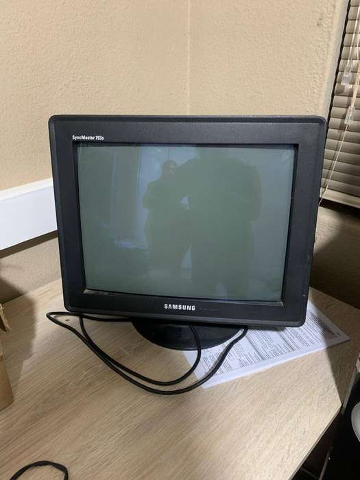 Samsung SyncMaster 793s CRT Monitor