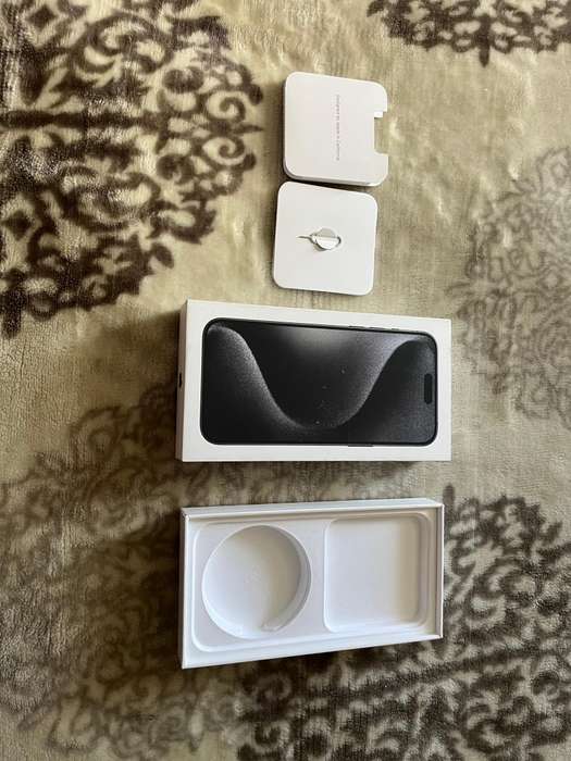 Apple iPhone 15 Pro Max 256GB