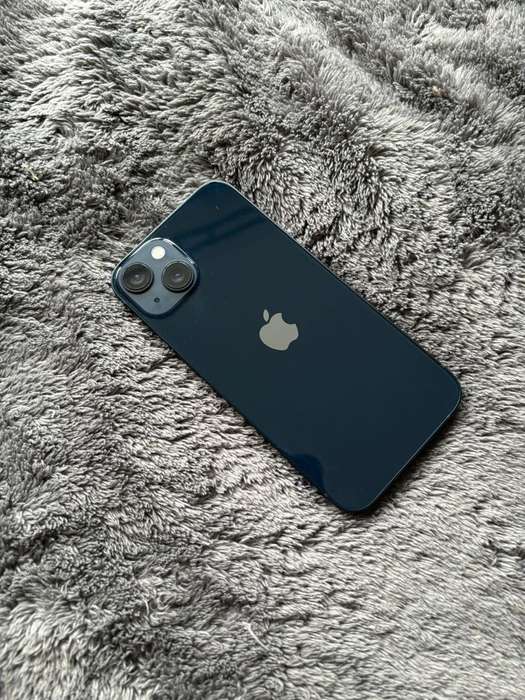 iPhone 13 256GB