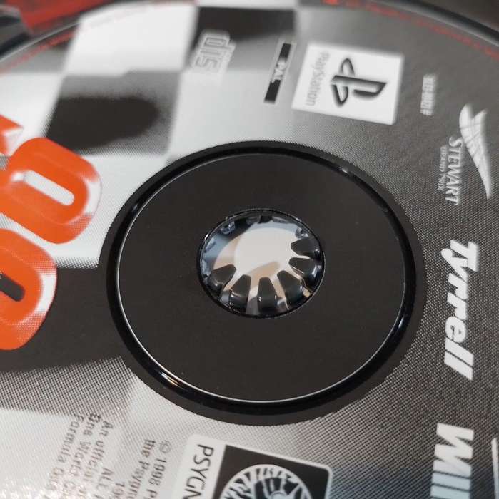 PS1 - Formula 1 98 (Pal black disc)