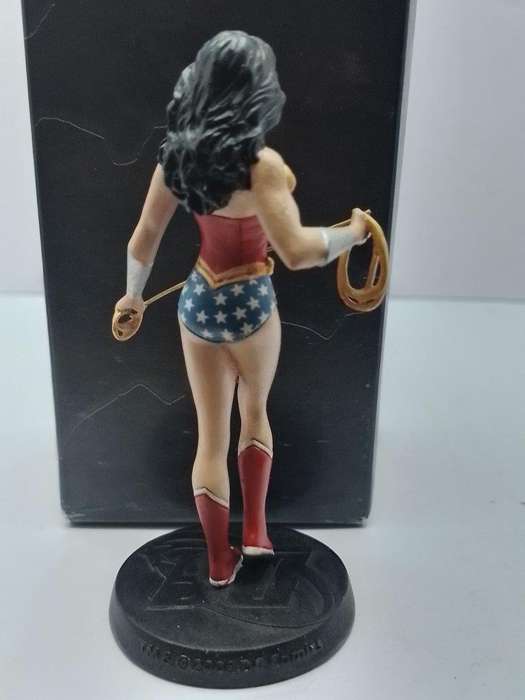 DC Comics Super Hero Collection - Wonder Woman - no Magazine Eaglemoss Collection