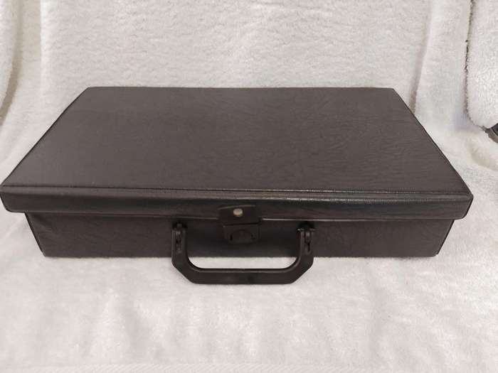 Vintage Cassette Leatherette PVC Carry Case Holds 30 Audio Cassettes