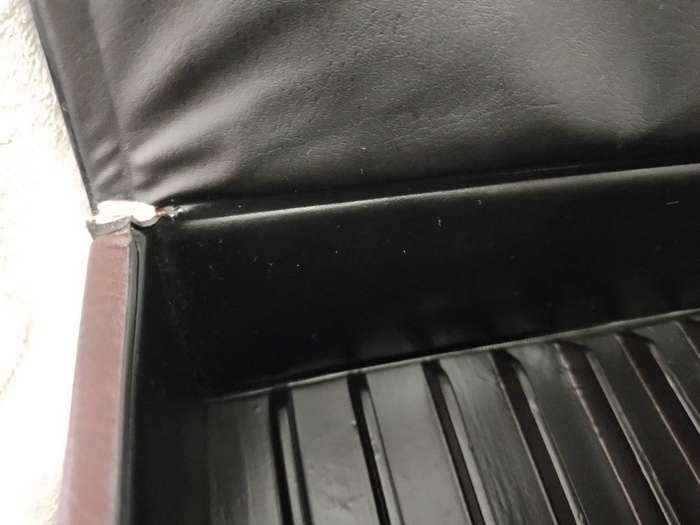 Vintage Cassette Leatherette PVC Carry Case Holds 32 Audio Cassettes
