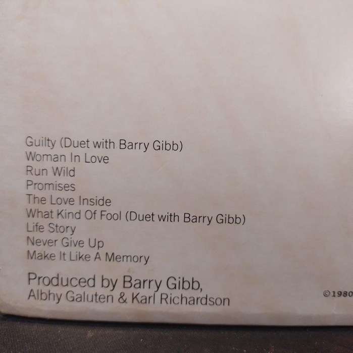LP - Barbra Streisand Guilty (damaged cover)