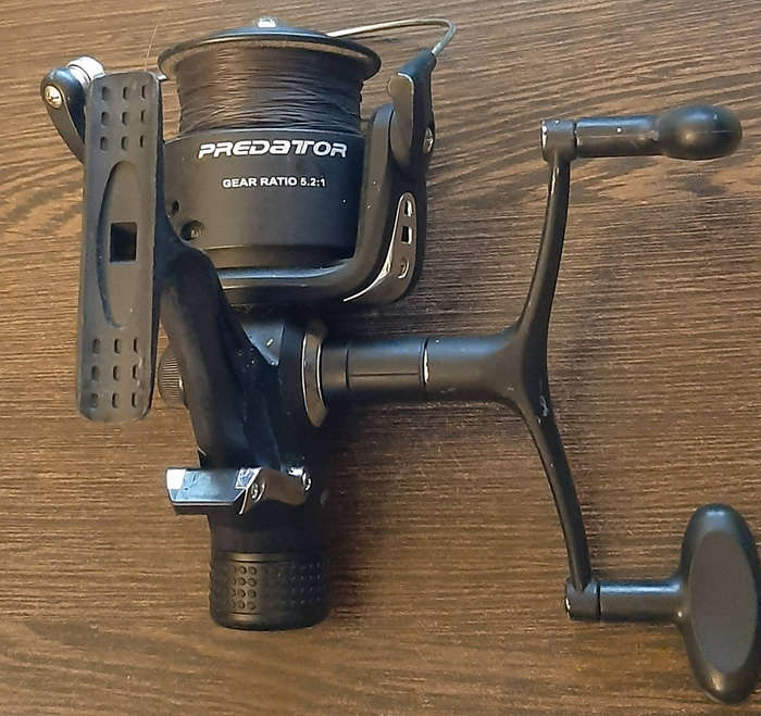 2 X Predator Baitrunner Reels