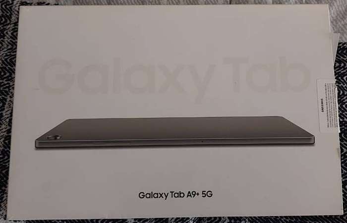 1 Month Old Samsung Galaxy Tab A9+  11'' 4GB/64GB With Flip Cover