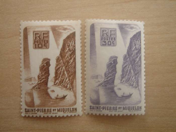 1947 St. Pierre et Miquelon - Soldiers' Cove SG361-362 MNH