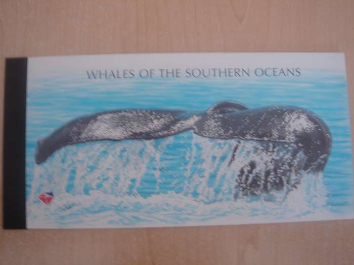 1998 RSA - Whales Booklet with sheet of 2 x 10 airmail postcard stamps MNH