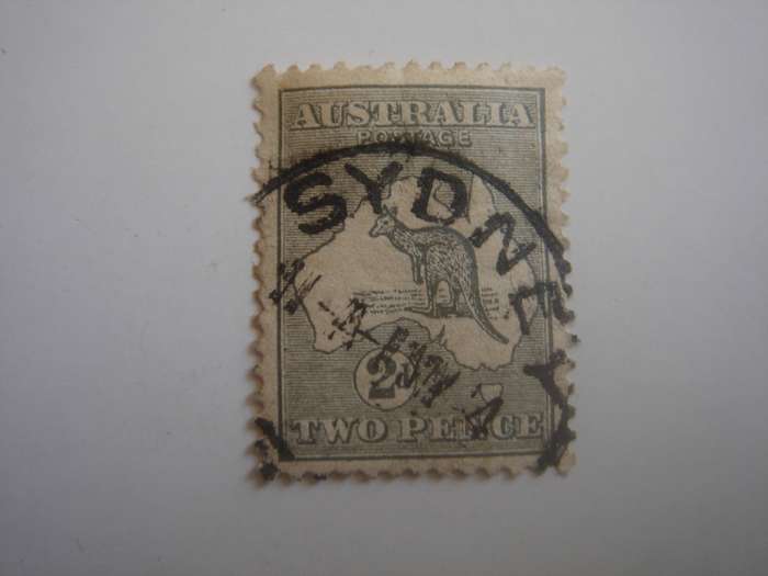 1913 Australia - Kangaroo SG3 used, stamped