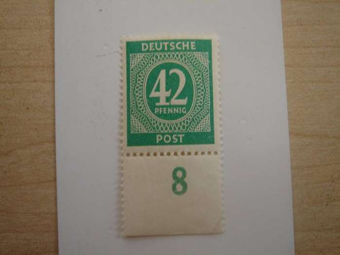 1946 ABZ - Allied Occupation - MiNr 930 MNH with border (UR)