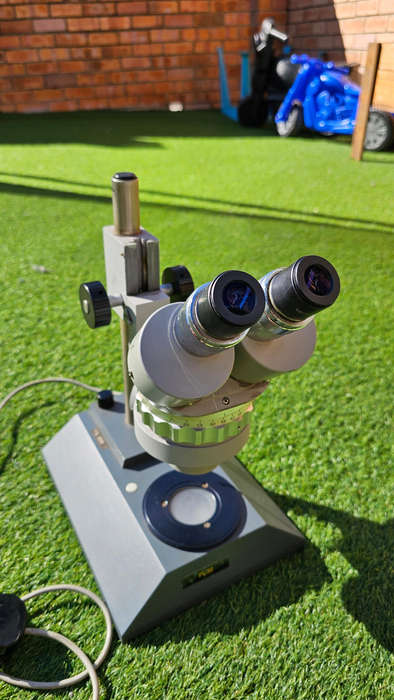 Reichert Stereo Microscope MODEL 300701