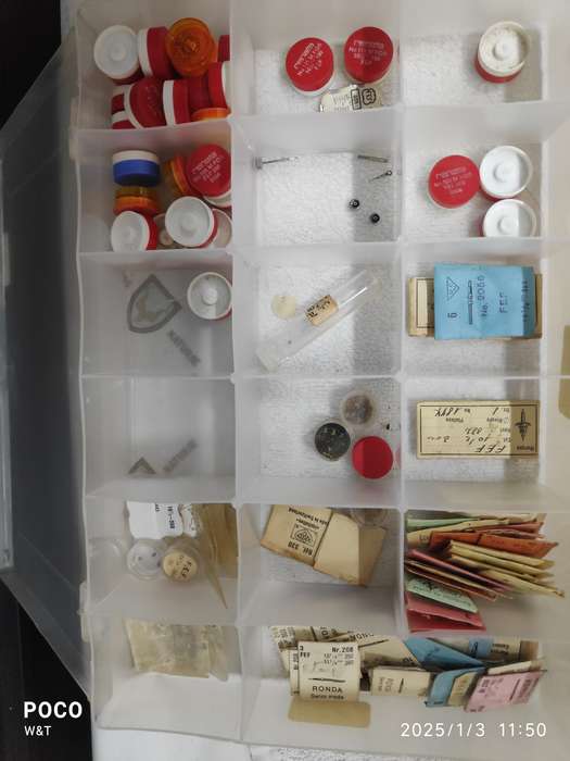 Mixed Lot of watch parts  Seiko/Roamer/ETA/FEF/Large Mainspring Barrel Assortment