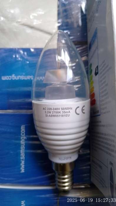 Samsung E14 led candle 5.2w dimmable warm white Pack of 12