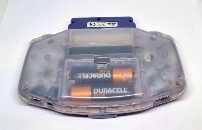 Amazing Condition Crystal Glacier Clear Nintendo Gameboy Advanced Bundle