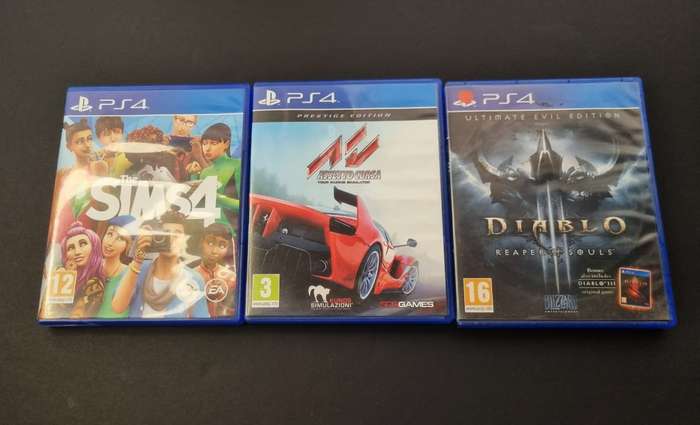 Great Condition 1TB Playstation 4 Slim Bundle