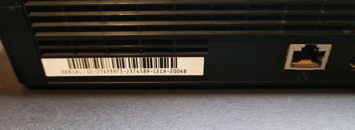 Sony PlayStation 3 Slim  250GB (CECH-2004B)  + Fallout 3 GOTY