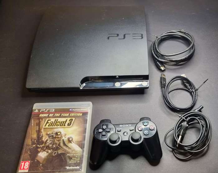 Sony PlayStation 3 Slim  250GB (CECH-2004B)  + Fallout 3 GOTY
