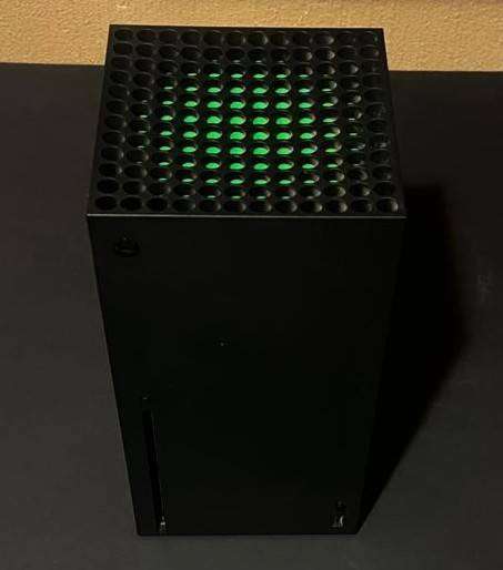Xbox Series X  Disc Drive Edition  1TB  Good Condition  Complete in Box