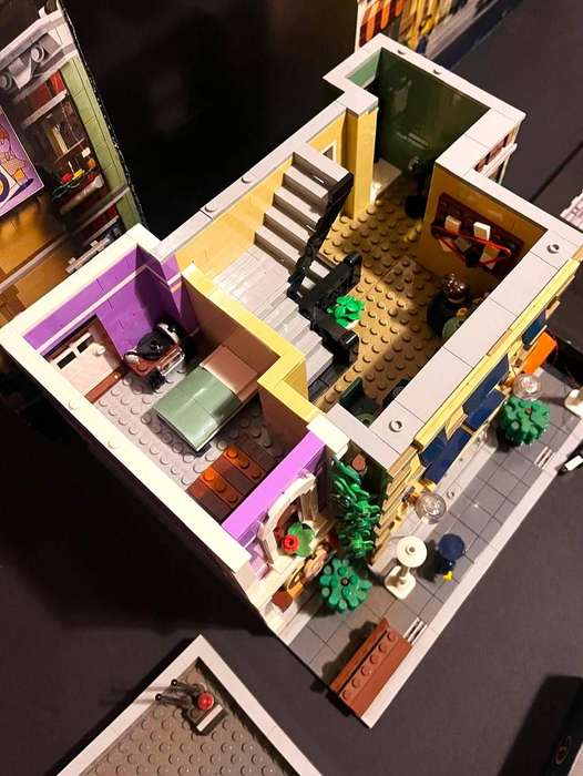 LEGO 10278 Police Station Icons  Modular Building + Box, Manual & Lighting Kit  Rare Complete
