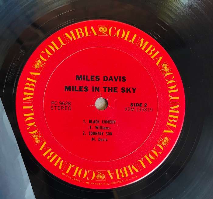 MILES DAVIS - MILES IN THE SKY - VG/VG+