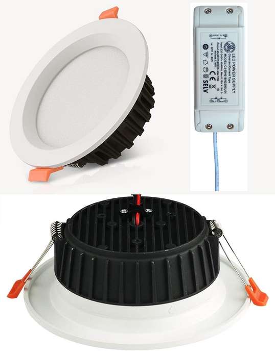 18W LED Round Panel Recessed Ceiling Light AC220~240V. Warm White Light Colour. Collections Allowed.