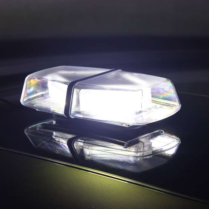 Strobe Flash Magnetic Vehicle Roof Top White High Intensity COB LED Light Bar. Collections Allowed.