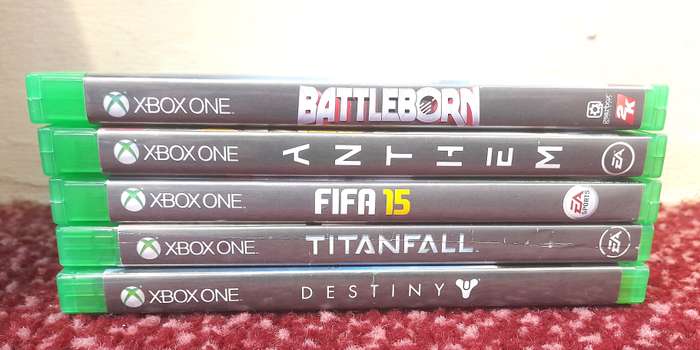 Xbox One Game  Combo
