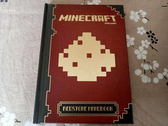 Minecraft Redstone Handbook: An Official Mojang Book