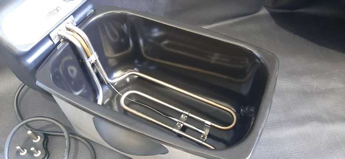 SALTON SDF25 DEEP FRYER  3.5L CAPACITY, TESTED & WORKING